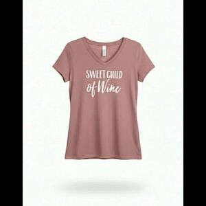 NWOT Sweet Child of Wine Graphic V-Neck T-Shirt Smallt